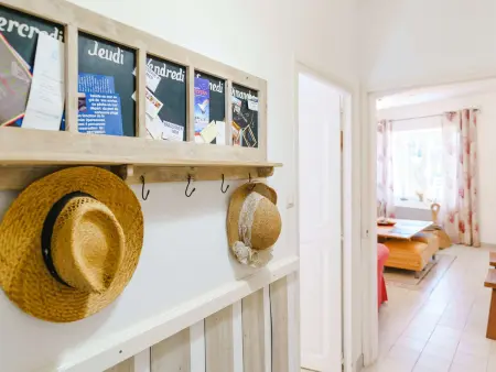 Charmant gîte de 55 m² au cœur d'un domaine viticole à 2 km de Narbonne-Plage, idéal pour 5 pers. - Photo 5