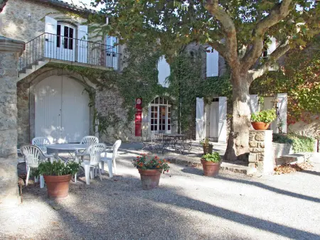 Charmant gîte de 55 m² au cœur d'un domaine viticole à 2 km de Narbonne-Plage, idéal pour 5 pers. - Photo 8