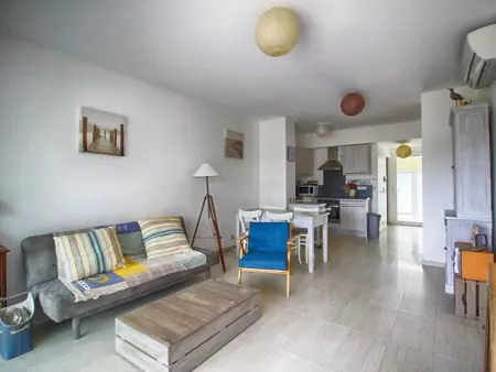 Appartement 3 pièces avec terrasse, à 350m de la plage, parking et clim – Calvi - Photo 1