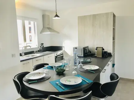 Appartement 2 pièces à Calvi avec terrasse et parking - Photo 16