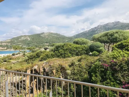 Appartement T2 à Lumio avec terrasse et parking, à 100m de la plage - Photo 10