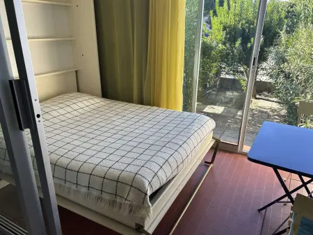 Studio climatisé avec piscine et parking - 4 couchages - Port Camargue - Photo 7