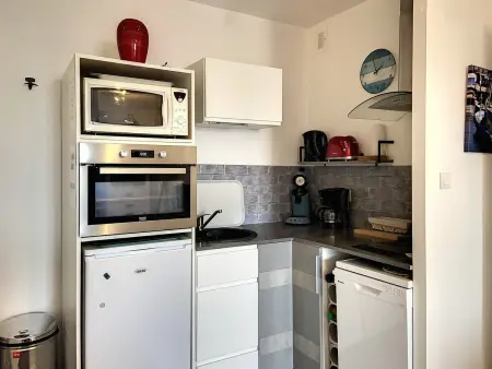 Appartement Familial Proche Plage et Forêt avec Parking Privé - Photo 2