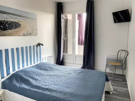 Appartement Familial Proche Plage et Forêt avec Parking Privé - Photo 3