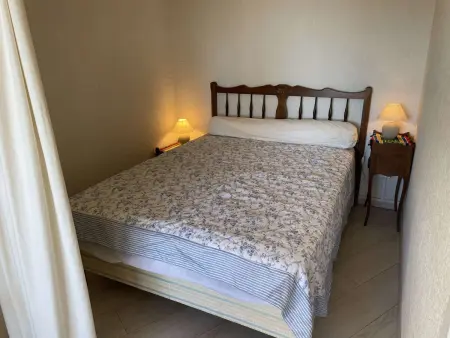 Studio cabine pour 4 avec piscine et parking à Port Camargue - Photo 10
