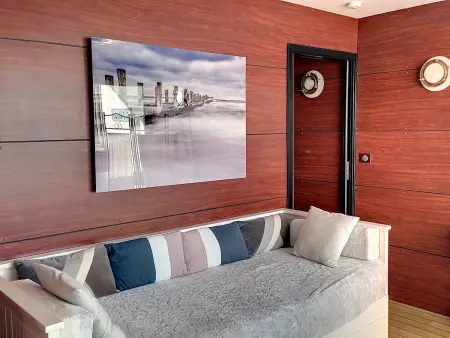 Studio charmant face mer accès plage, balcon, parking - Photo 8