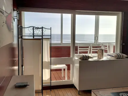 Studio charmant face mer accès plage, balcon, parking - Photo 15