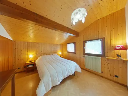 Appartement ensoleillé 2 étoiles, 6 couchages, proche pistes, balcon sud, navette ski - Photo 10