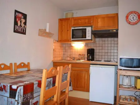 Studio ensoleillé 4 pers. avec balcon et parking, 200m des pistes, au cœur du Chinaillon - Photo 8