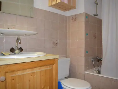 Studio ensoleillé 4 pers. avec balcon et parking, 200m des pistes, au cœur du Chinaillon - Photo 12