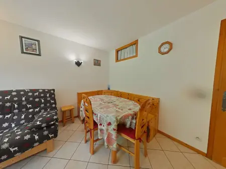 Appartement chaleureux au Grand Bornand - 6 personnes, balcon, parking, proche centre - Photo 4