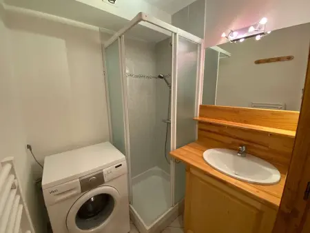 Appartement chaleureux au Grand Bornand - 6 personnes, balcon, parking, proche centre - Photo 12