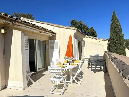 Appartement 3 pièces 6 pers avec terrasse, clim, piscine privée, parking - Photo 2