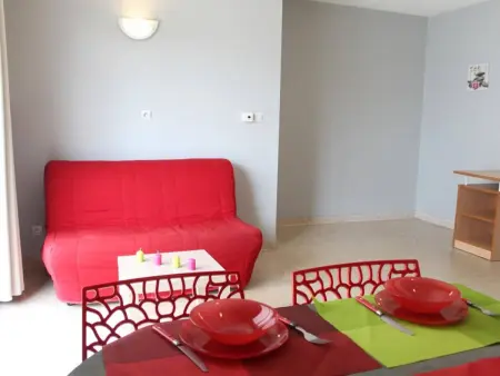 Appt 2 pièces au calme avec balcon, parking privé - Photo 5