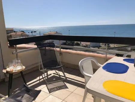 Appt T3 avec terrasse, clim, parking à Cap d'Agde, proche plage et commerces - Photo 1