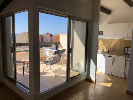 Appt T3 avec terrasse, clim, parking à Cap d'Agde, proche plage et commerces - Photo 4