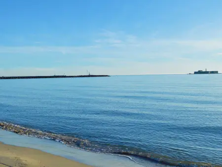 Appt T3 avec terrasse, clim, parking à Cap d'Agde, proche plage et commerces - Photo 19