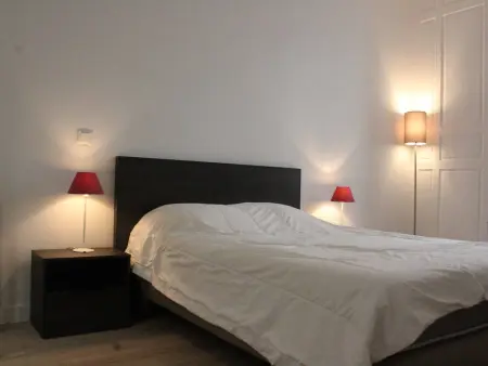 Charme Ancien Moderne, Vieux Port, 4 Couchages, Appartement 4 personnes à La Rochelle - Photo 5