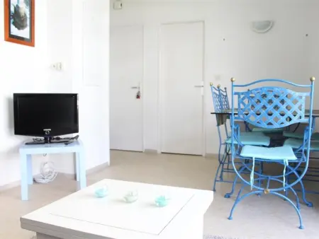 Location Vacances 2 Pièces à La Rochelle avec Balcon et Parking - Photo 8