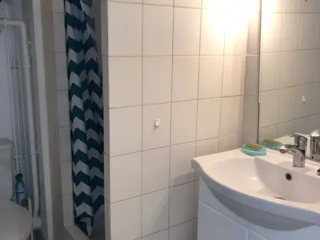 Studio cabine 4 pers avec piscine, parking sécurisé, BBQ et proche plage - Photo 7