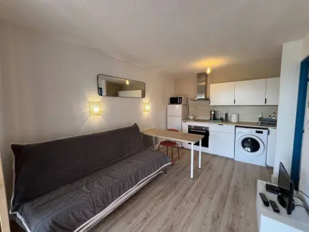 Studio cosy 2-4 personnes avec loggia à Port Barcarès - Photo 2