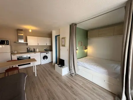 Studio cosy 2-4 personnes avec loggia à Port Barcarès - Photo 3