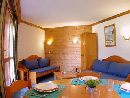 Appartement spacieux avec terrasse, 2 chambres, animaux acceptés à Valmorel - Photo 1