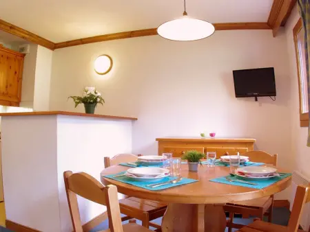 Appartement spacieux avec terrasse, 2 chambres, animaux acceptés à Valmorel - Photo 2
