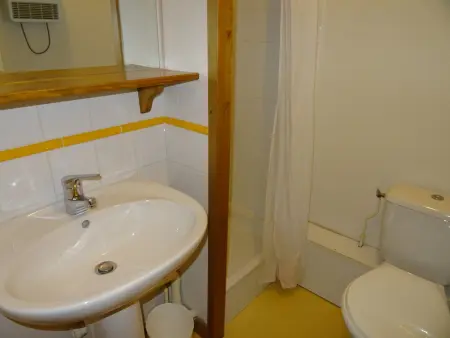Appartement spacieux avec terrasse, 2 chambres, animaux acceptés à Valmorel - Photo 6