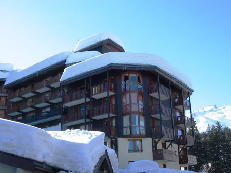 Charmant 3 pièces à Valmorel avec balcons et casier à skis - Photo 9
