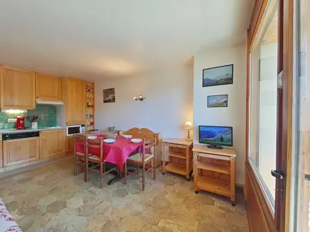 Appt 2P avec balcon au centre du Chinaillon, proche pistes, parking et casier à ski - Photo 2