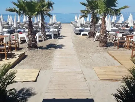 Charmant 2 pièces cabine moderne, parking inclus, proche plage et commerces, animaux admis - Photo 18