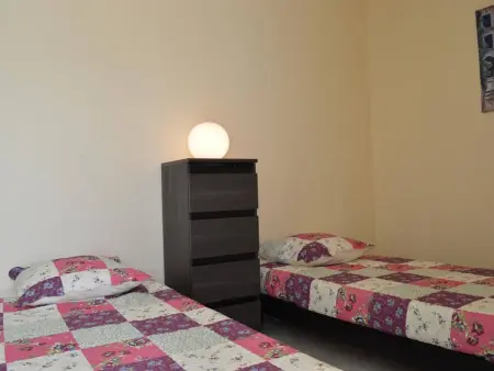Appartement climatisé 3 pièces, 6 couchages, proche plage et centre, garage inclus - Photo 4