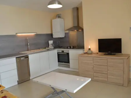 Appartement climatisé 3 pièces, 6 couchages, proche plage et centre, garage inclus - Photo 11