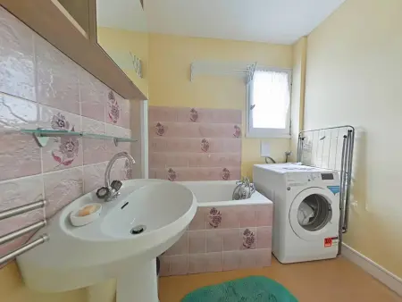Appartement au cœur du Pouliguen, proche mer, 2 pièces, 4 couchages, parking privé, tout à pied - Photo 21