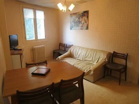 Appartement T3 à Cauterets, proche thermes, télécabine, WiFi et parking - Photo 3