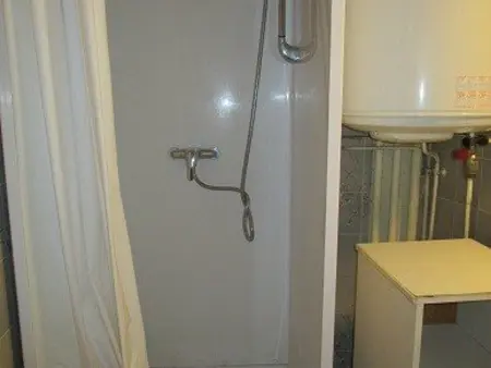 Appartement T3 à Cauterets, proche thermes, télécabine, WiFi et parking - Photo 5