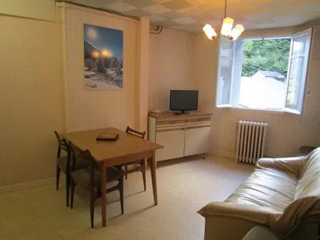 Appartement T3 à Cauterets, proche thermes, télécabine, WiFi et parking - Photo 11