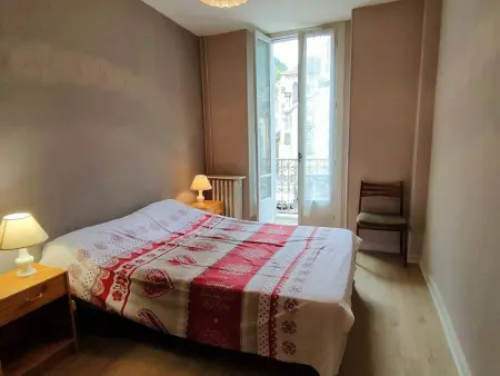Appartement T3 pour 6 personnes à Cauterets, proche thermes et télécabines - Photo 3