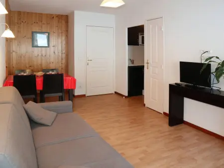 Bel appartement avec piscine, sauna et hammam, 1 chambre, parking, animaux admis, wifi - Photo 1