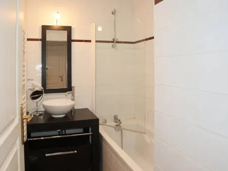 Bel appartement avec piscine, sauna et hammam, 1 chambre, parking, animaux admis, wifi - Photo 6