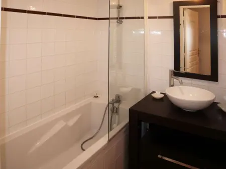 Appartement avec Piscine, Sauna, Hammam et Wifi aux Pieds des Pistes, Les Orres 1800 - Photo 6