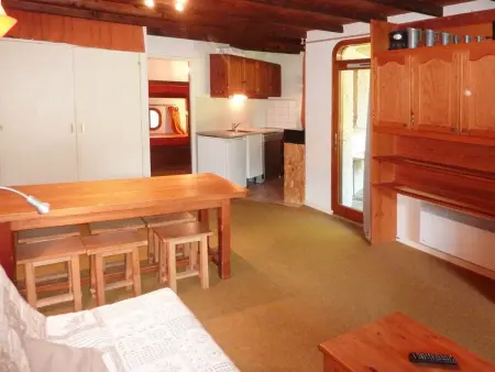 Studio Spacieux 4 Pers, 2 Balcons Sud, Accès Direct aux Pistes, Parking, Proche Centre Station - Photo 1
