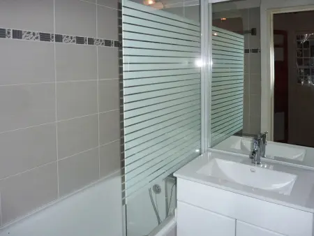 Studio Spacieux 4 Pers, 2 Balcons Sud, Accès Direct aux Pistes, Parking, Proche Centre Station - Photo 6