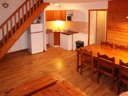 Duplex standing 2 ch + coin montagne, au pied des pistes, 9 pers, animaux admis - Photo 3
