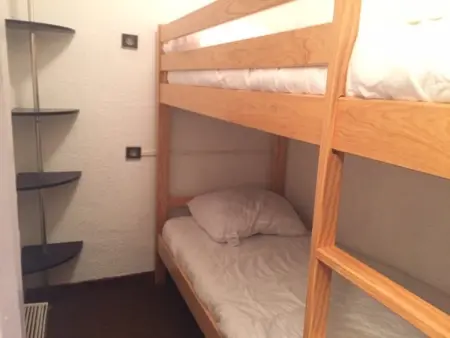 Studio cabine 8 pers, Sud, pied de piste, centre station, proche commerces et ESF - Photo 7