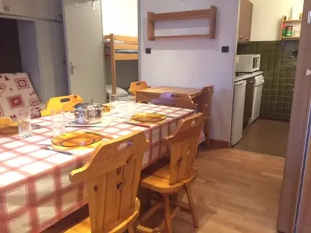 Studio cabine 8 pers, Sud, pied de piste, centre station, proche commerces et ESF - Photo 15
