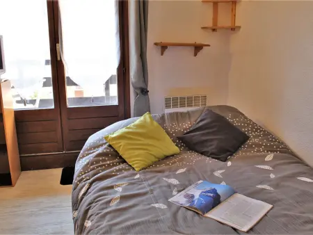 Studio cosy avec coin montagne, balcon sud et casier à ski - 4 couchages à Risoul 1850 - Photo 4