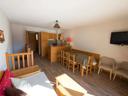 Appartement Duplex 4 Pièces avec Piscine - 6 Couchages, Proche Pistes - Vars Les Claux - Photo 4