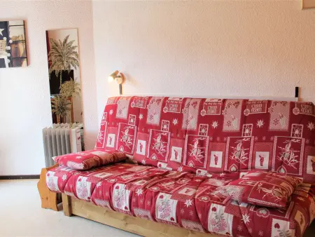 Studio cosy à Vars avec balcon, proche pistes et commerces, parking inclus - Photo 2